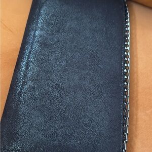 Elegant Black Leather Bag with Chain Strap